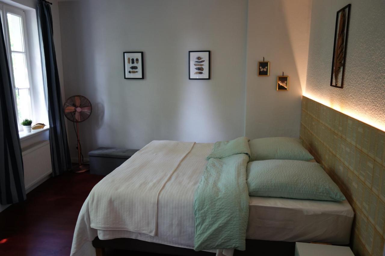 Goldene Feder Apartment