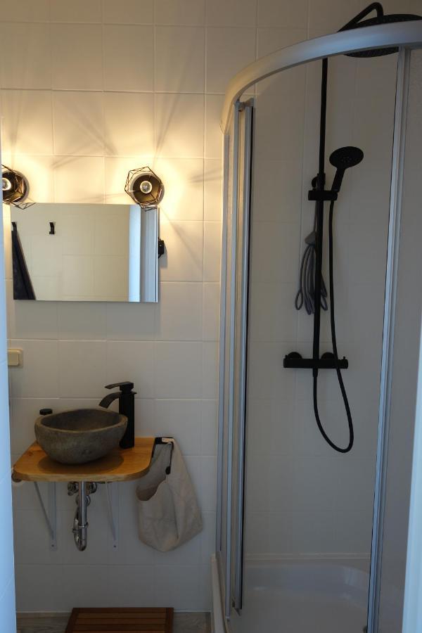 Apartment Goldene Feder *